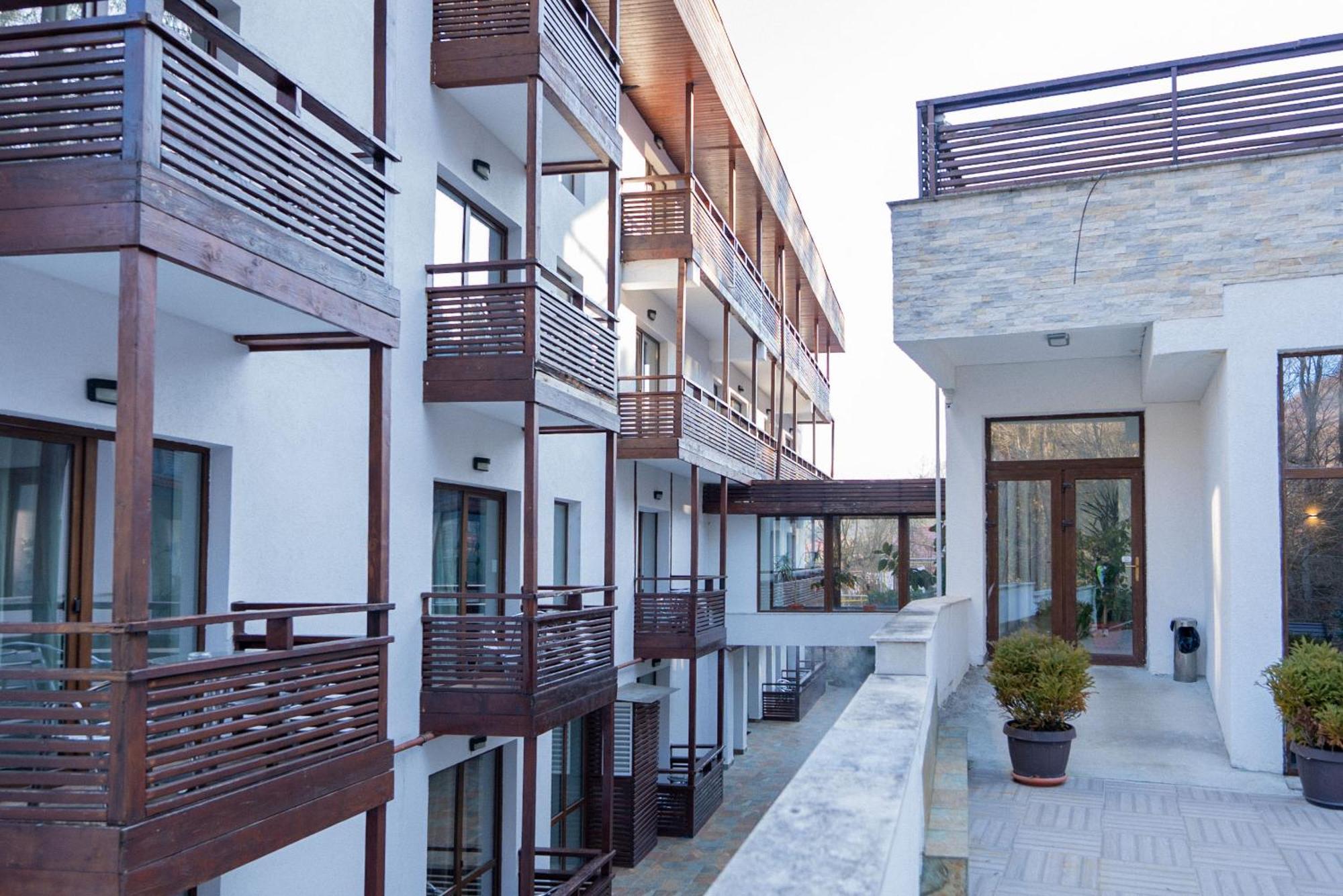 Hotel Tisa Băile Olăneşti 外观 照片
